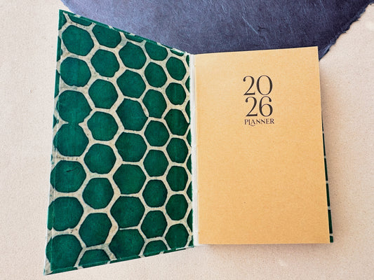 Unleash Your Creativity: The Best Signatures for Your 2026 Planner Binding!